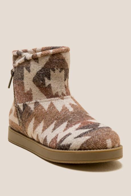 Indigo Rd. Indigo Rd Ashley Sherpa Slipper Boot - Taupe