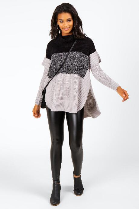 Francesca's Ella Ombre Poncho - Black