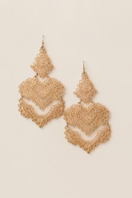 Francesca's Raquel Filigree Chandelier Earring - Gold