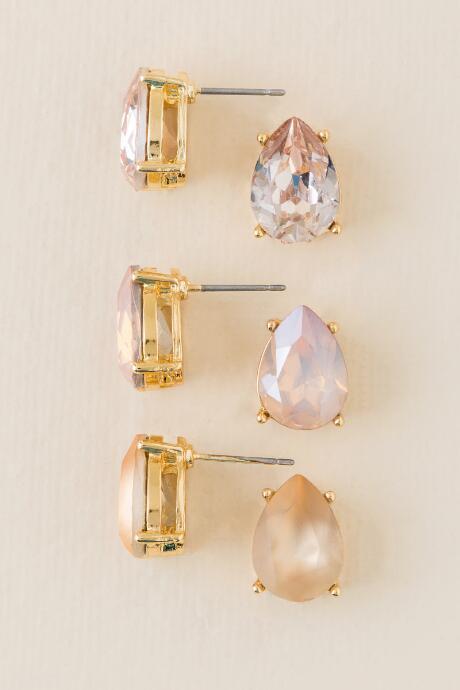 Francesca's Nela Pink Crystal Stud Set - Blush