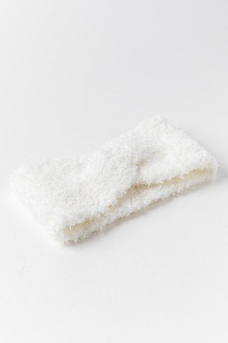 Francesca's Sue Fuzzy Twist Earband - Ivory