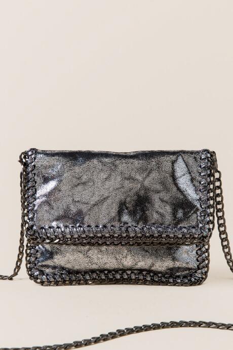 Francesca's Amanda Metallic Crossbody Clutch - Silver