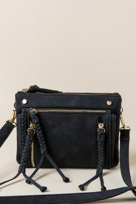 Francesca's Aida Braided Zipper Crossbody - Black
