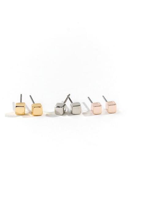 Francesca's Astrid Cube Studs Set - Silver