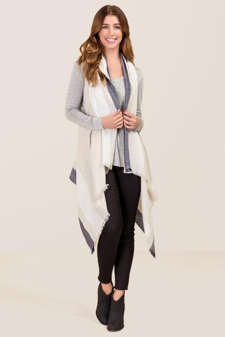 Francesca's Monroe Plaid Hooded Vest - White