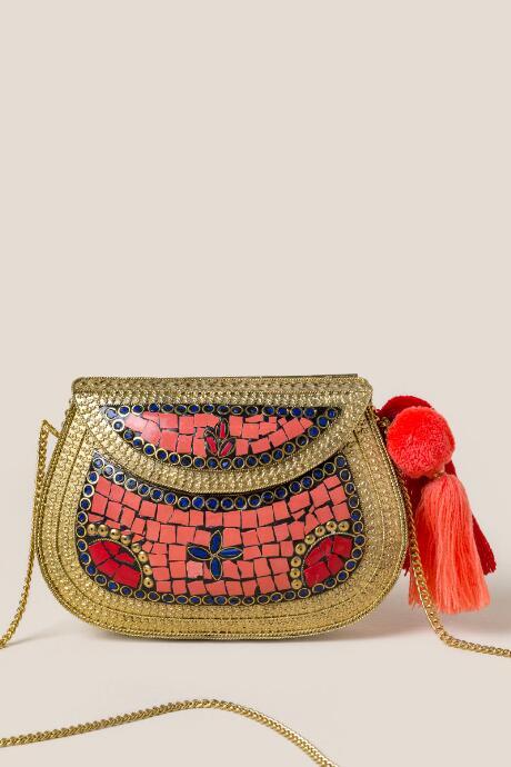 Francesca's Mia Hard Case Clutch - Pink