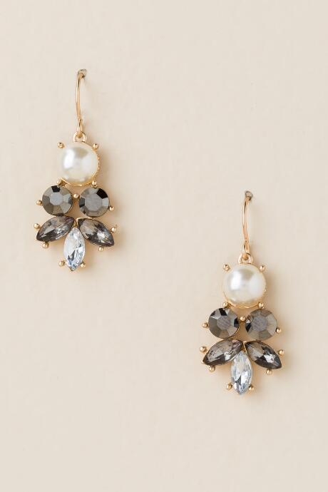 Francesca's Emorie Pearl Drop Earring - Pearl