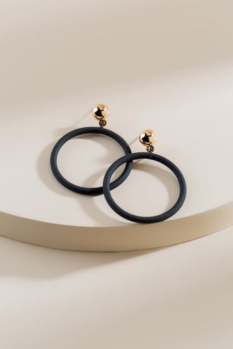 Francesca's Kimberly Matte Circle Earrings - Black