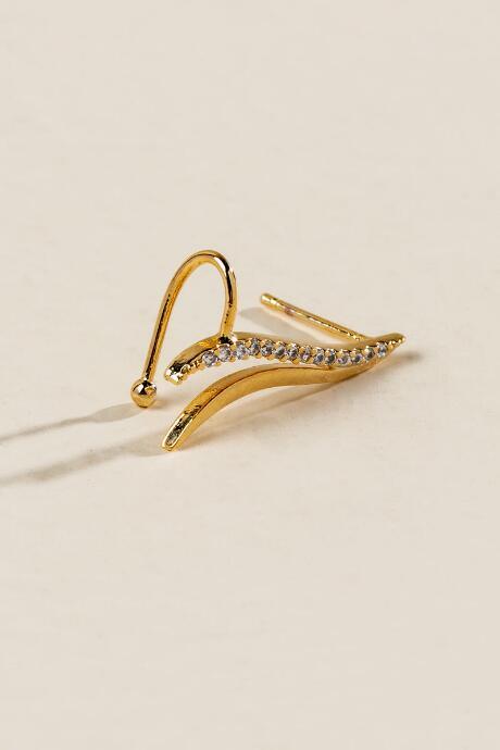 Francesca's Conway Earring Cuff - Crystal