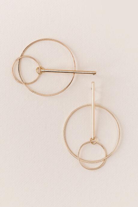 Francesca's Zanski Circle Orbital Statement Earring - Gold