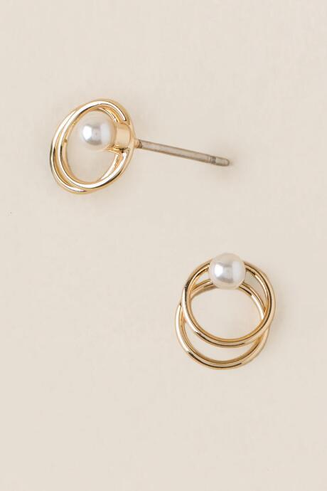 Francesca's Henrietta Circle Pearl Stud Earring - Gold