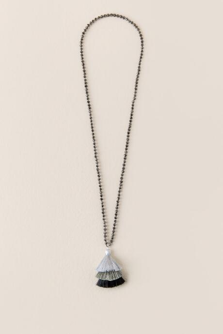 Francesca's Adelia Tassel Necklace - Black