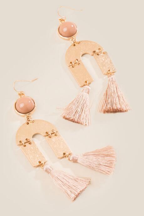 Francesca's Quinn Tassel Drop Earrings - Taupe