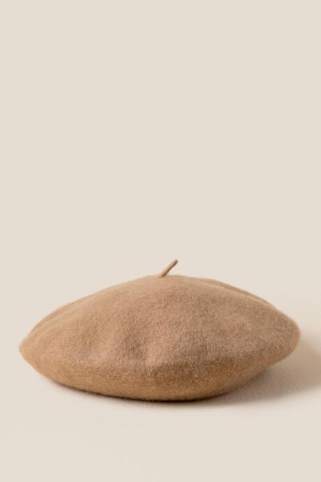 Francesca's Camila Wool Beret - Camel