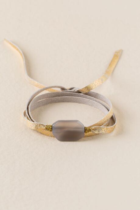 Francesca's Aniyah Stone Metallic Suede Wrap Bracelet - Gray
