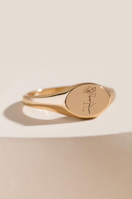 Francesca's Rose Signet Ring - Gold