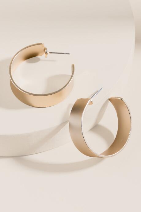 Francesca's Maelynn Flat Wide Hoop Earrings - Gold