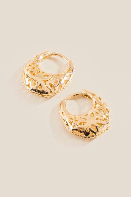 Francesca's Candace Filigree Huggie Hoop Earrings - Gold