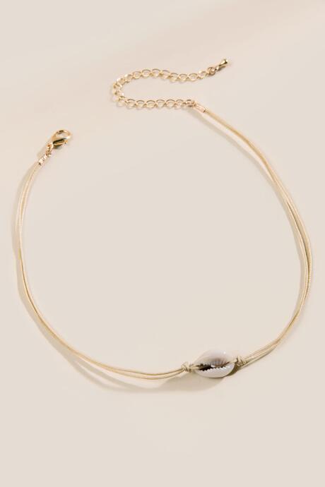 Francesca's Hannah Cowrie Shell Cord Choker - Beige