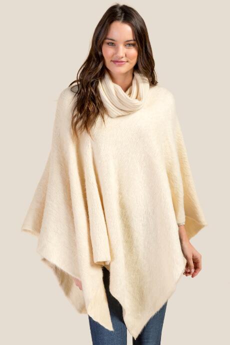 Francesca's Calliope Eyelash Poncho - Ivory