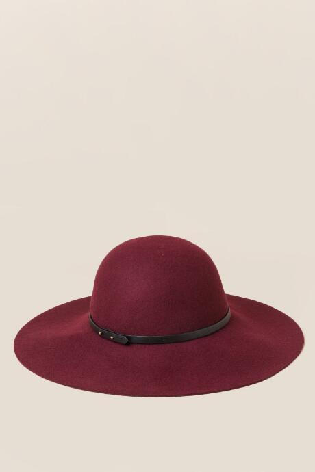 Francesca's Ione Classic Floppy Hat - Burgundy