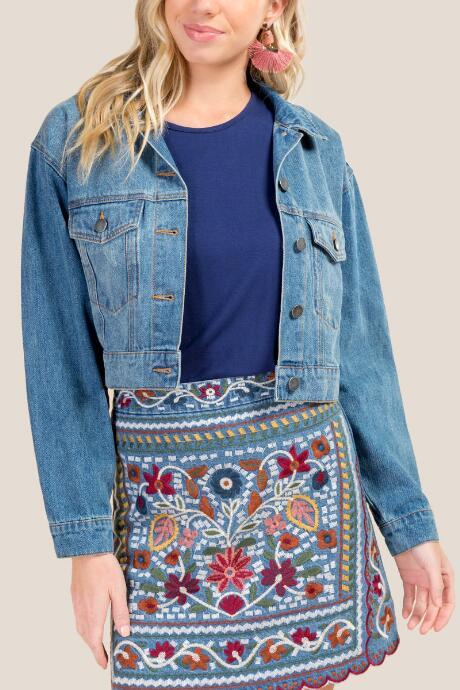 Francesca's Carla Cropped Denim Jacket - Medium Wash