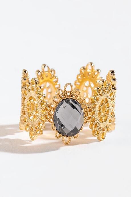 Francesca's Carly Filigree Adjustable Ring - Gray