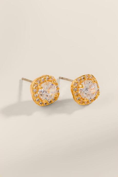 Francesca's Avery Cubic Zirconia Cushion Studs - Crystal