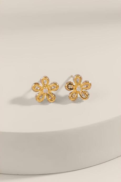 Francesca's Nina Cz Flower Stud Earrings - Crystal