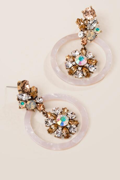 Francesca's Shiloh Resin Chandelier Earring - Multi