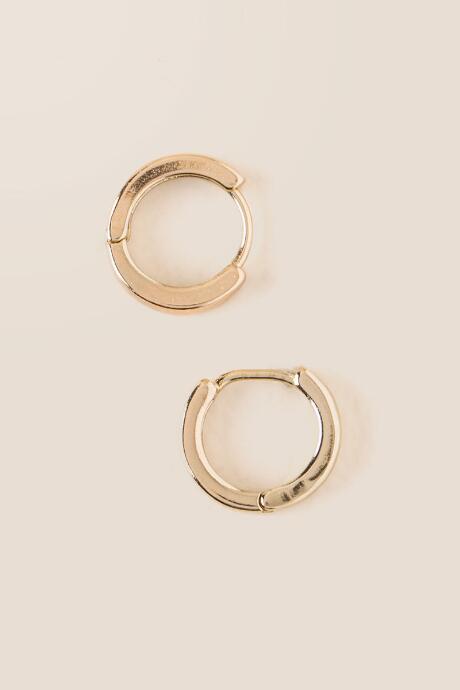 Francesca's Lydia Huggie Hoop Earring - Gold