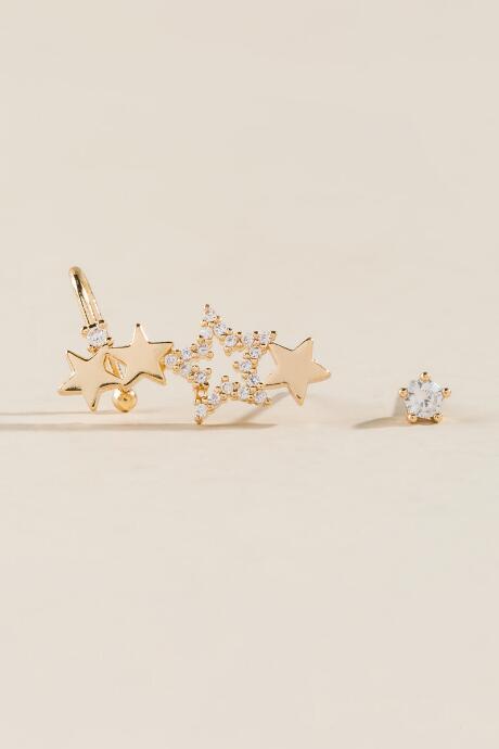 Francesca's Steller Earring Crawler In Gold - Gold