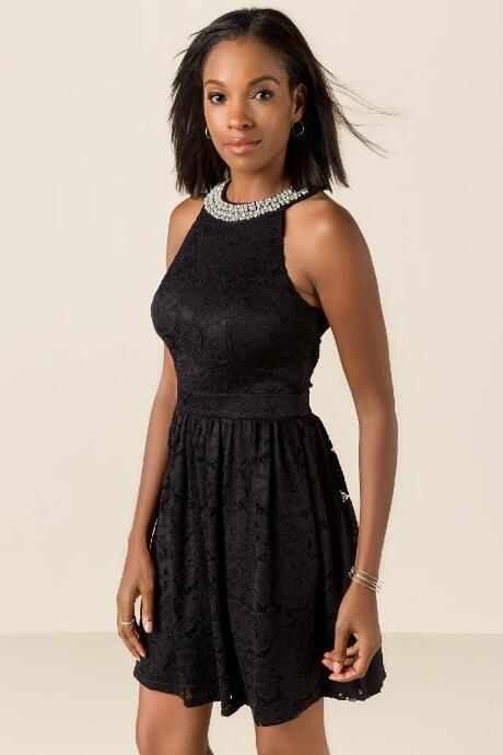 Alya Bianca Embellished Lace Dress - Black