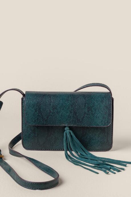 Francesca's Gwen Faux Snake Crossbody - Green