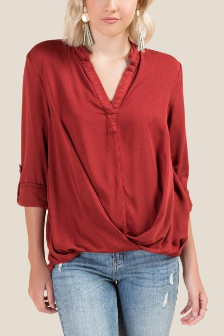 Francesca's Cynthia Front Twist Blouse - Cinnamon