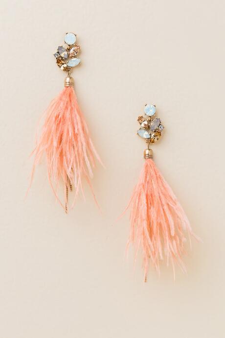 Francesca's Maurizia Feather Statement Earring In Coral - Blush