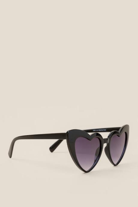 Francesca's Girl Next Door Heart Sunglasses - Black