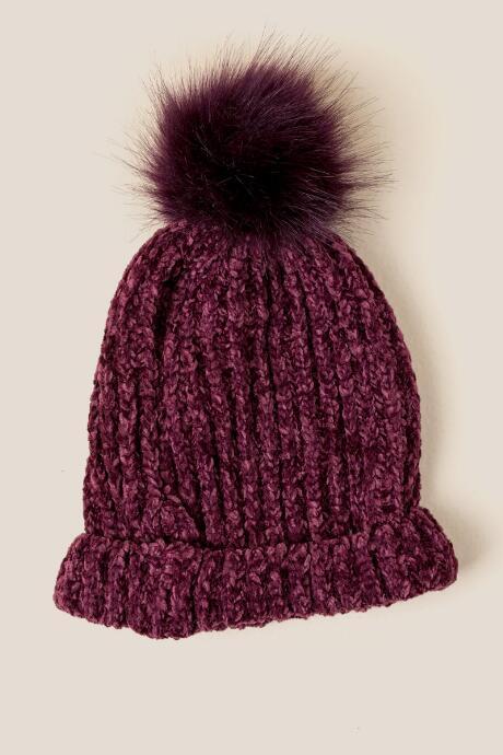 Francesca's Suri Chenille Faux Fur Pom Beanie - Brick