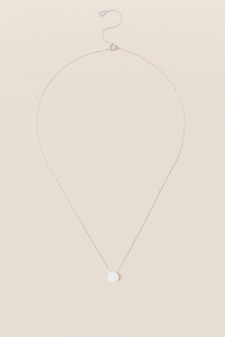 Francesca's Corinne Iridescent Opal Necklace - Iridescent
