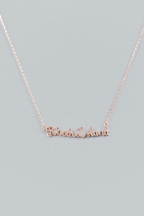 Francesca's Rhode Island Script Pendant In Rose Gold - Rose/gold