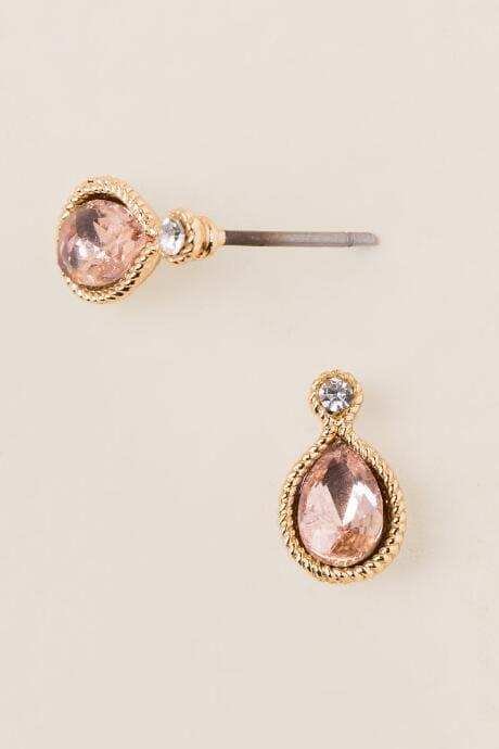 Francesca's Alisson Crystal Teardrop Studs - Crisp Champagne