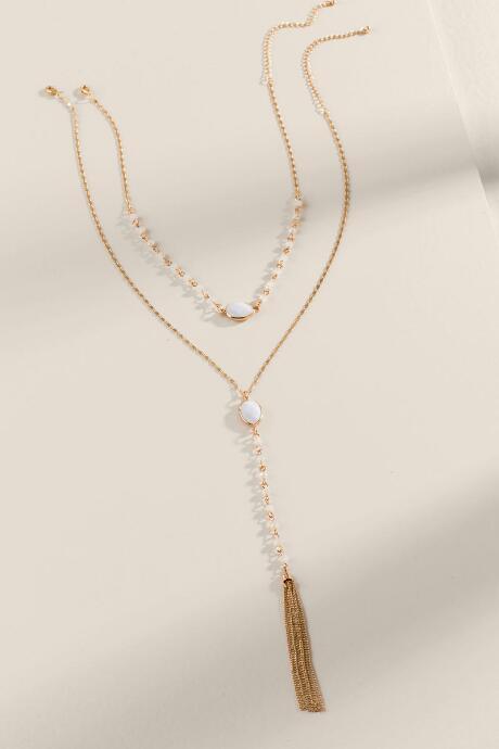 Francesca's Kaylee Layered Y-neck - Pearl