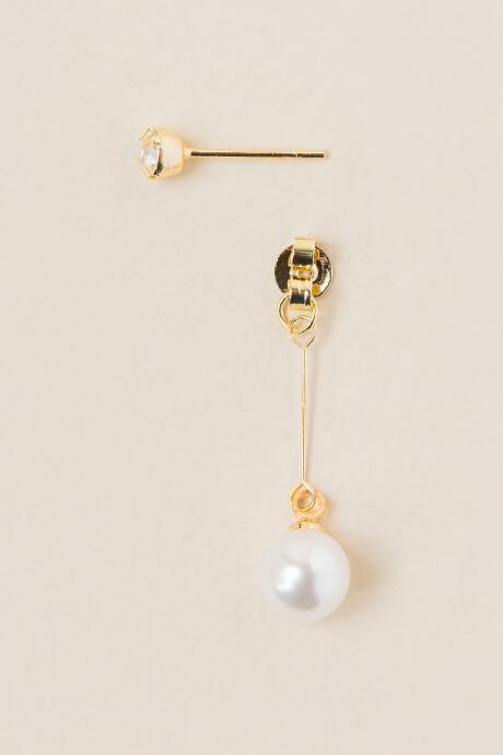 Francesca's Angie Pearl Drop Earring - Pearl