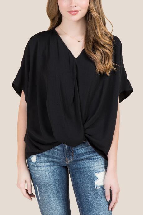 Francesca's Danielle Short Sleeve Twist Front Top - Black