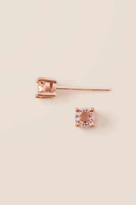 Francesca's Swarovski Stud Earring In Champagne - Crisp Champagne