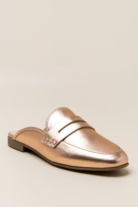 Francesca's Paislie Metallic Mule - Rose/gold
