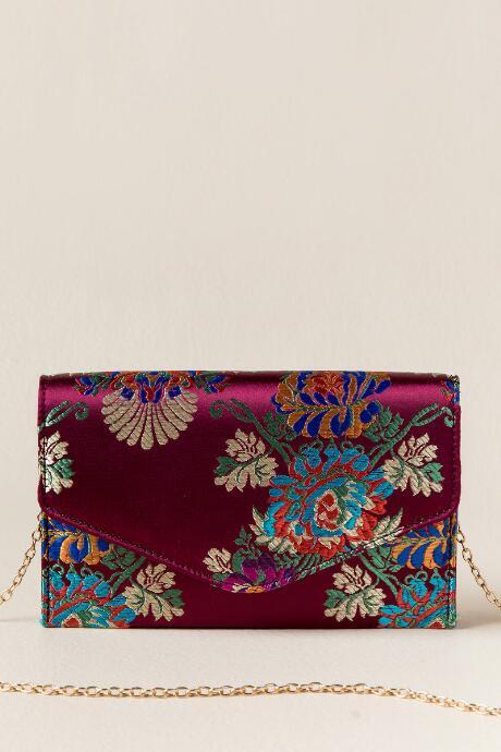 Francesca's Keri Floral Satin Crossbody Clutch - Burgundy