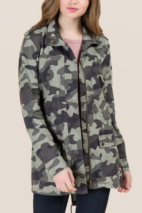 Sneak Peek Roslyn Long Sleeve Camo Anorak - Dark Olive