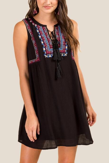 Francesca's Emmy Embroidered Shift Dress - Black