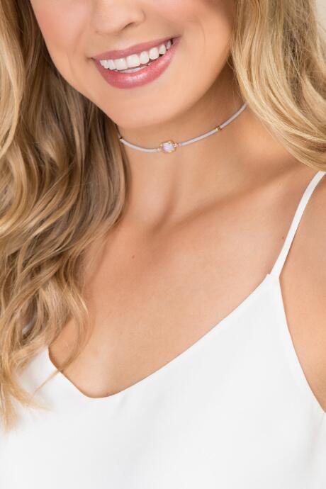 Francesca's Jania Suede Choker - Gray
